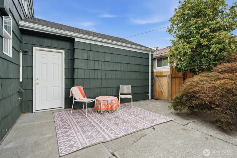 Property photo for 9231 26th Avenue Sw, Seattle photo 20