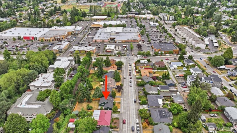 Property photo for 9231 26th Avenue Sw, Seattle photo 24