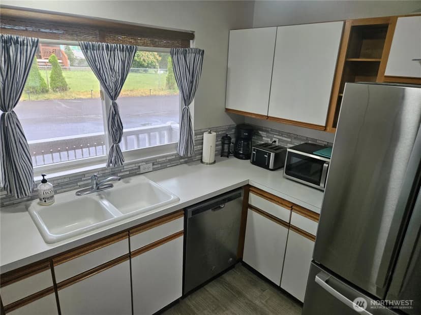 Property photo for 1515 Ocean Beach Boulevard #202, Long Beach photo 7