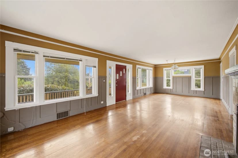 Property photo for 10115 15th Avenue S, Seattle photo 7