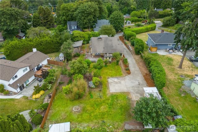 Property photo for 10115 15th Avenue S, Seattle photo 3
