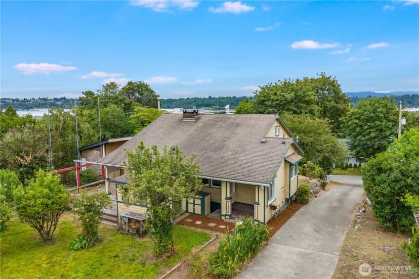 Property photo for 10115 15th Avenue S, Seattle photo 34