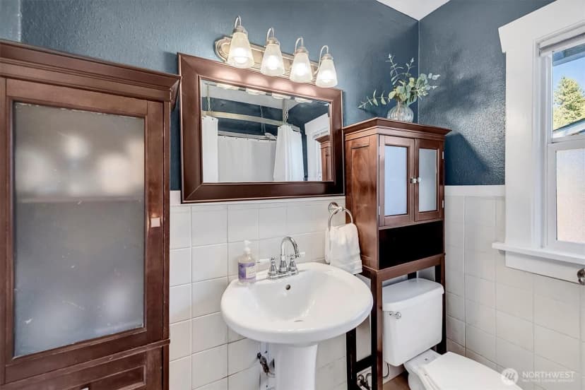 Property photo for 39801 Se Walnut Street, Snoqualmie photo 10