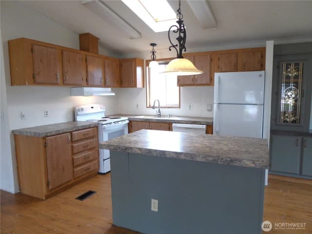 Property photo for 491 Mill Road #42, Sequim photo 5