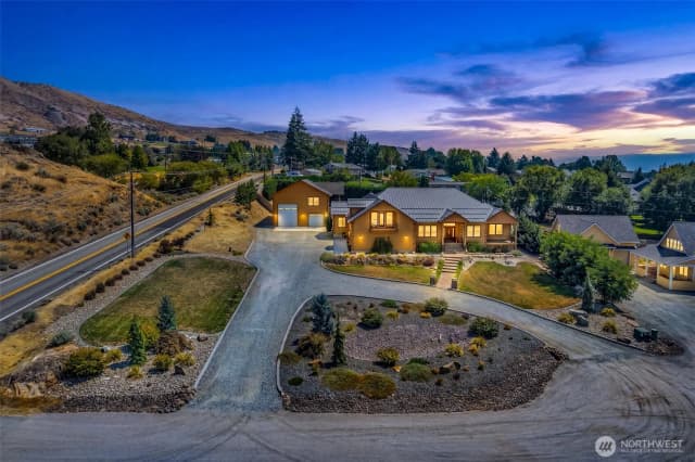 Property photo for 262 42nd Court Nw, East Wenatchee photo 5
