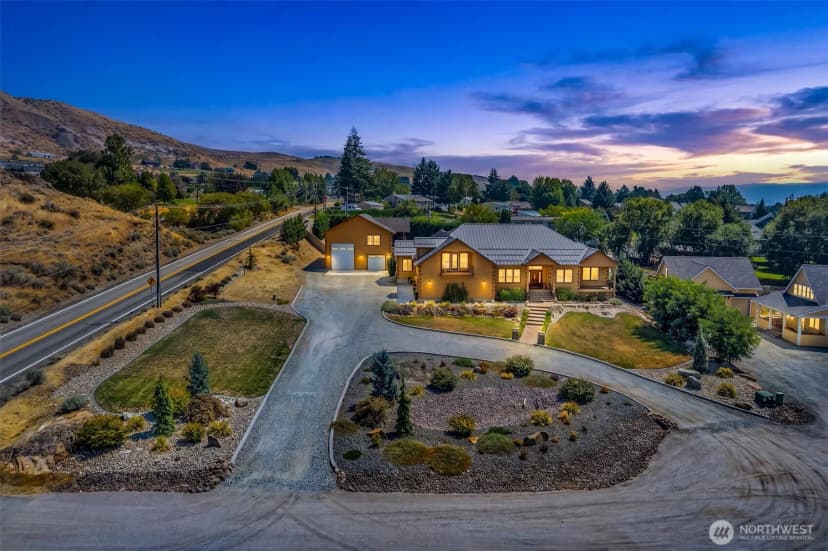 Property photo for 262 42nd Court Nw, East Wenatchee photo 5