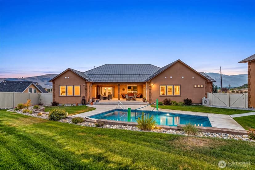 Property photo for 262 42nd Court Nw, East Wenatchee photo 10