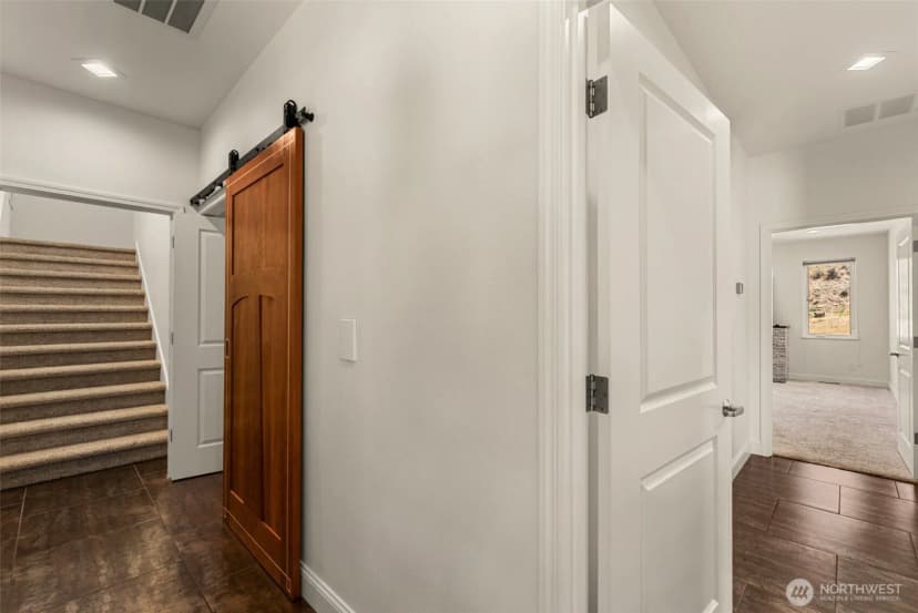 Property photo for 262 42nd Court Nw, East Wenatchee photo 30