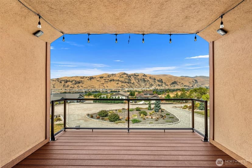 Property photo for 262 42nd Court Nw, East Wenatchee photo 35