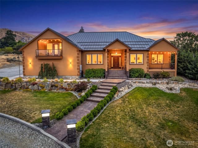 Property photo for 262 42nd Court Nw, East Wenatchee photo 3