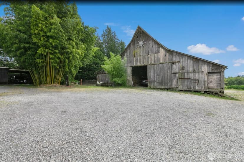 Property photo for 5232 300th Street Nw, Stanwood photo 29