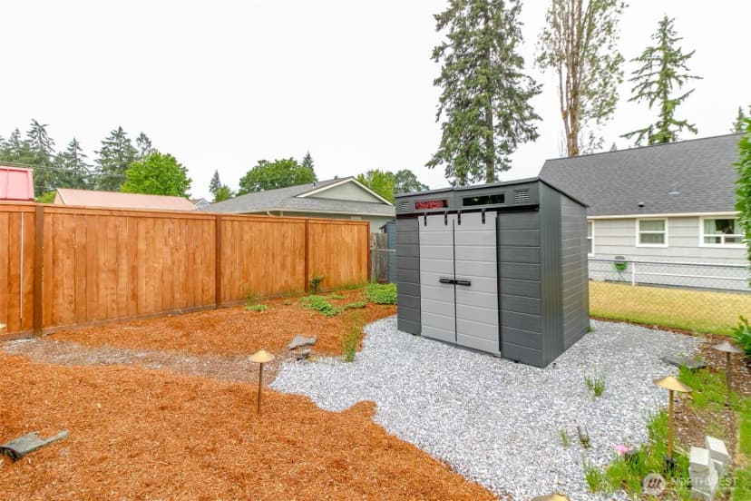 Property photo for 9610 Oak Lane Sw, Lakewood photo 27