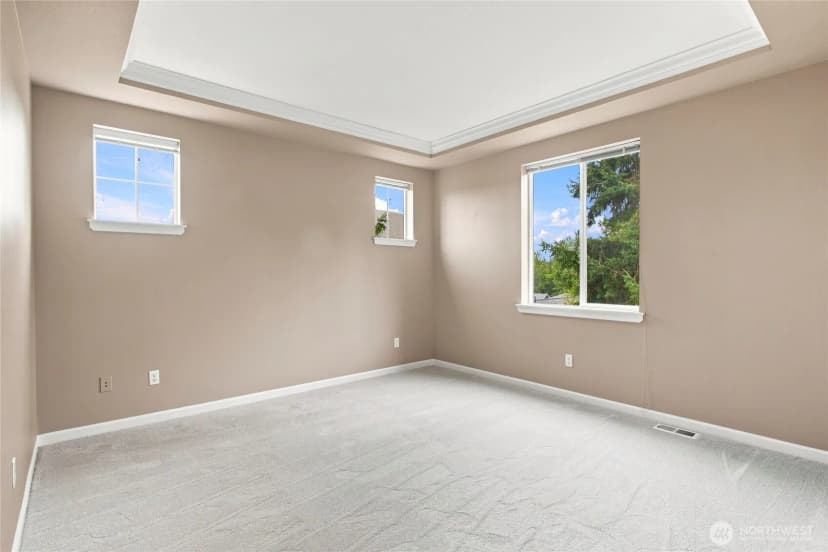 Property photo for 129 Birch Street, Fircrest photo 22