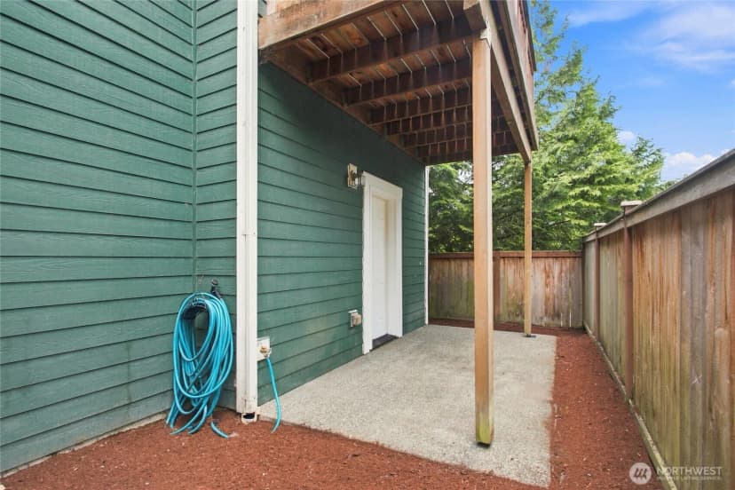 Property photo for 129 Birch Street, Fircrest photo 32
