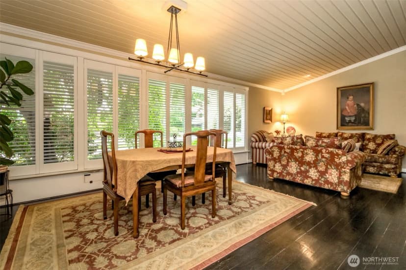 Property photo for 10415 Brook Lane Sw, Lakewood photo 13