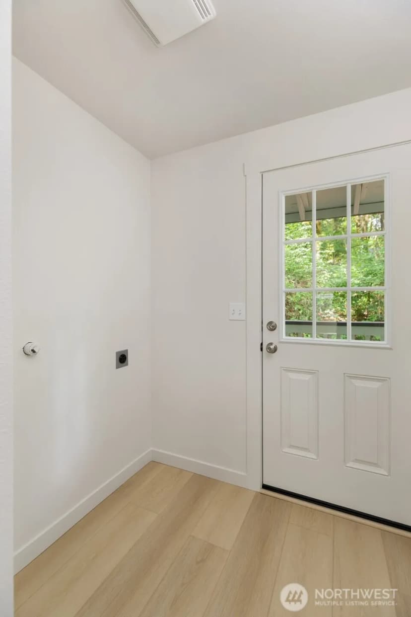Property photo for 7605 Ne Hidden Cove Rd, Bainbridge Island photo 8