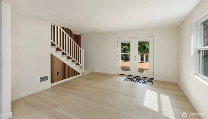 Property photo for 7605 Ne Hidden Cove Rd, Bainbridge Island photo 32