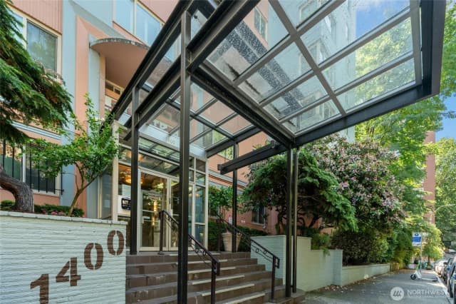 Property photo for 1400 Hubbell Place #ph112, Seattle photo 2
