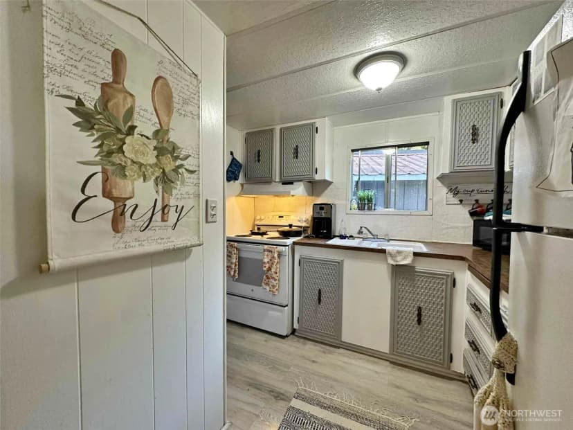 Property photo for 170 Tilton Drive, Morton photo 12