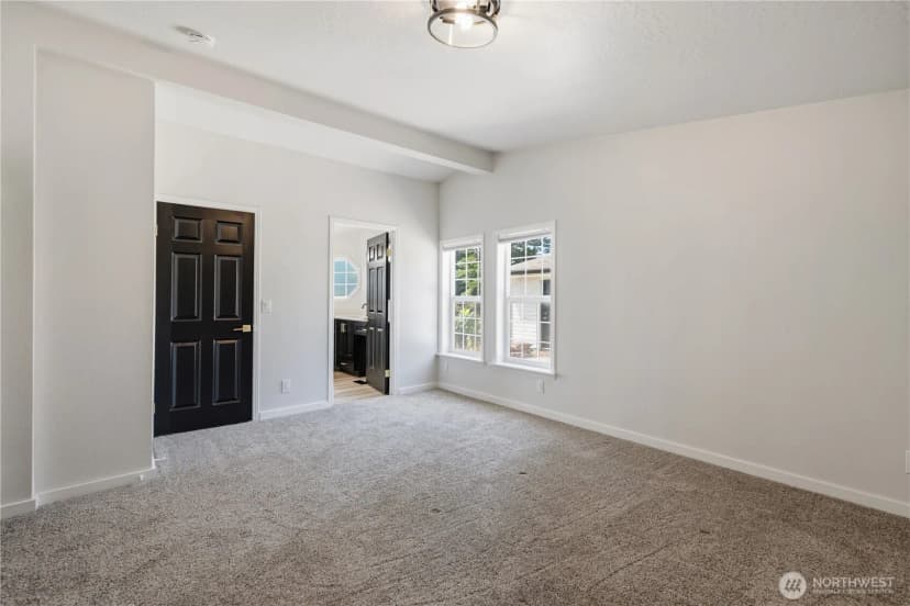 Property photo for 105 Robin Court, Longview photo 14