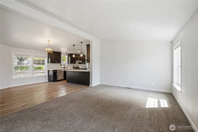 Property photo for 105 Robin Court, Longview photo 5
