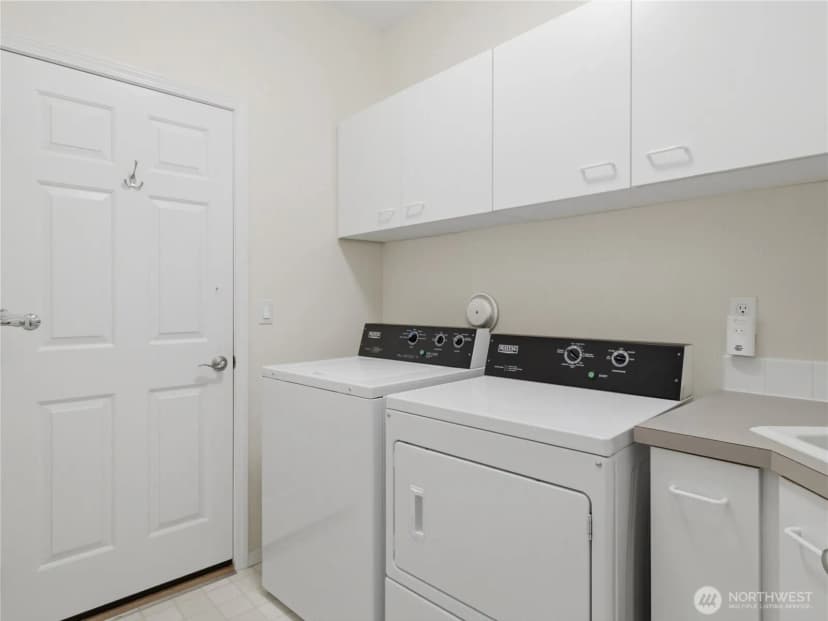 Property photo for 7014 89th Avenue Ct Sw, Lakewood photo 31