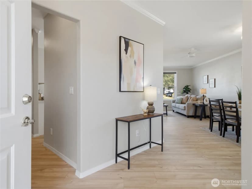 Property photo for 7014 89th Avenue Ct Sw, Lakewood photo 3