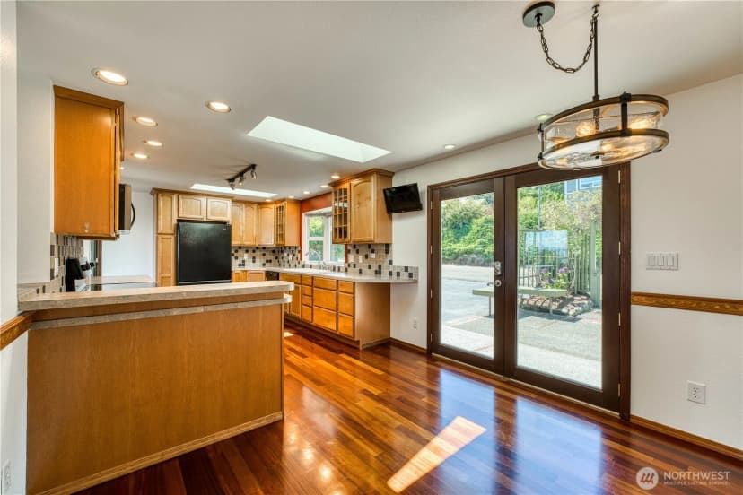 Property photo for 7912 Se Puget Heights Lane, Port Orchard photo 11
