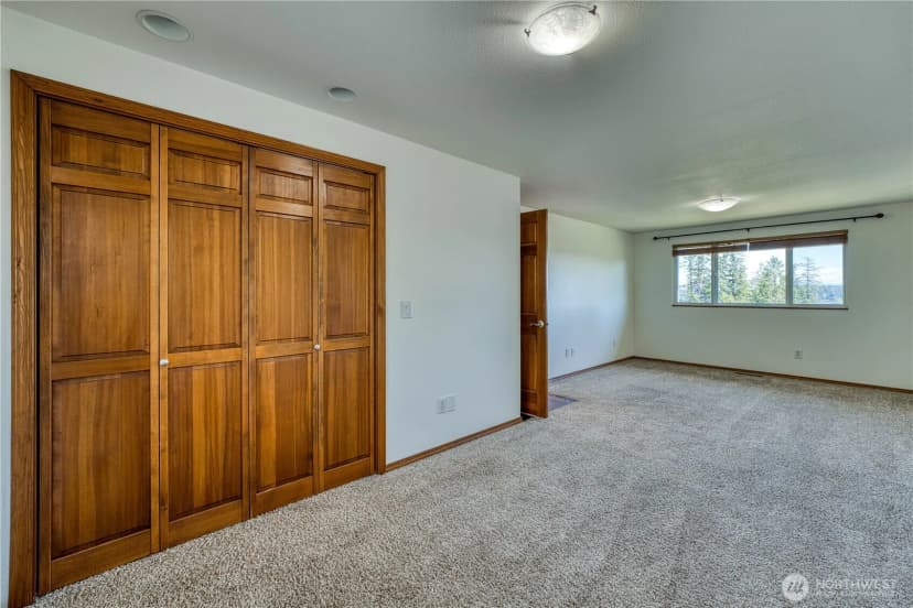 Property photo for 7912 Se Puget Heights Lane, Port Orchard photo 18