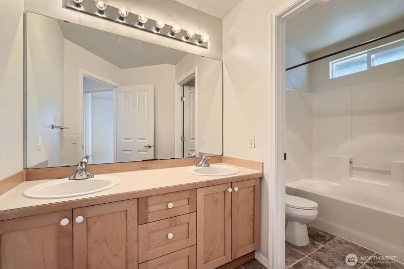 Property photo for 24036 Se 10th Court, Sammamish photo 30