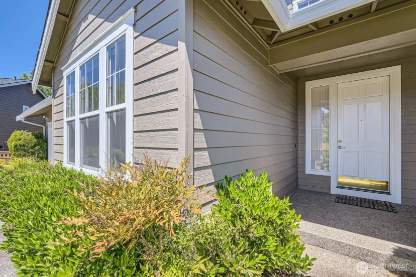 Property photo for 24036 Se 10th Court, Sammamish photo 3