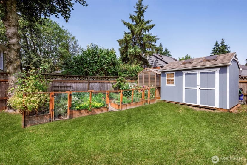 Property photo for 610 N 125th Street, Seattle photo 26