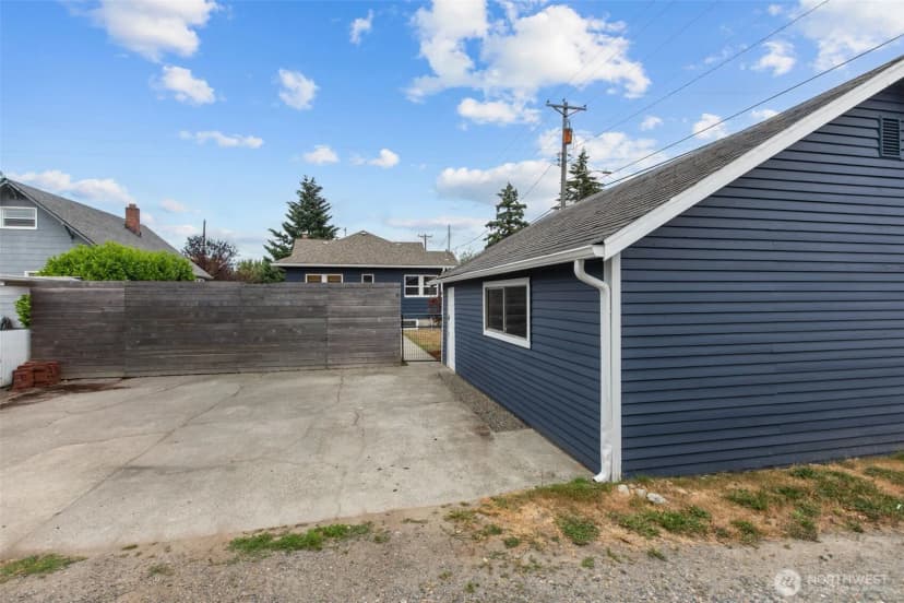 Property photo for 1920 N Stevens Street, Tacoma photo 27