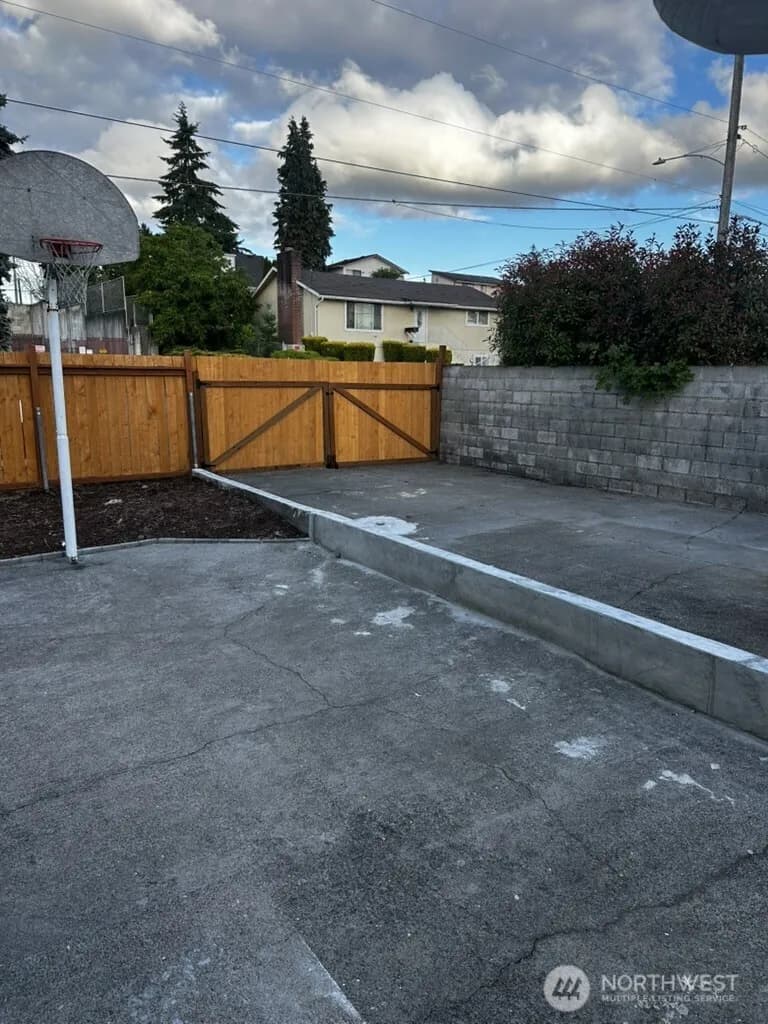 Property photo for 3202 S 66th St, Tacoma photo 9