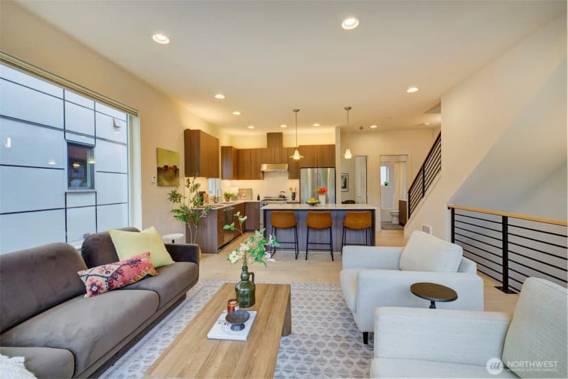 Property photo for 3834 California Avenue Sw, Seattle photo 15