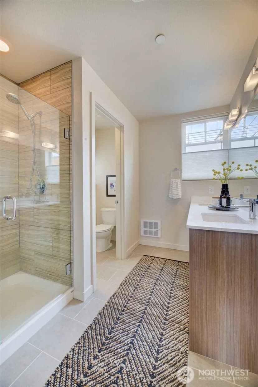 Property photo for 3834 California Avenue Sw, Seattle photo 24