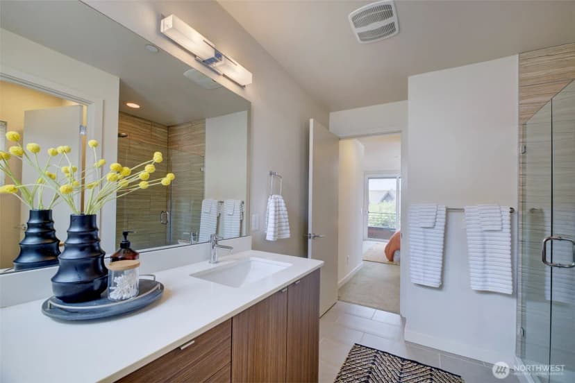 Property photo for 3834 California Avenue Sw, Seattle photo 25