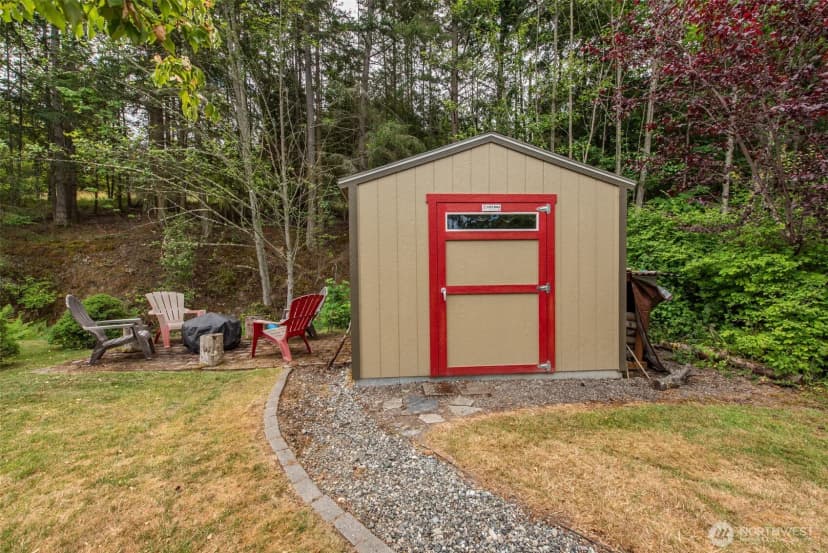 Property photo for 20 Doe Run Road, Sequim photo 39