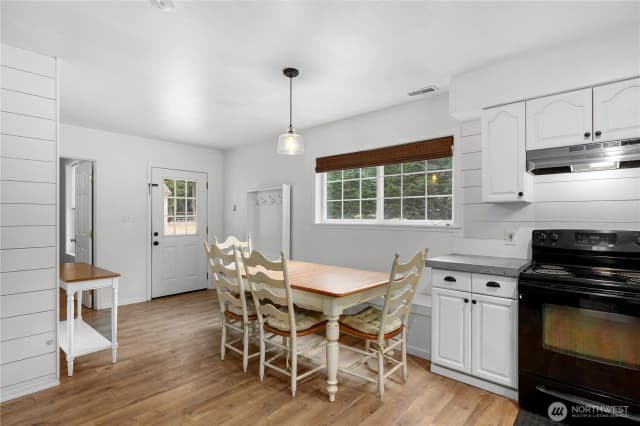 Property photo for 91 Loafer Lane, Port Angeles photo 5