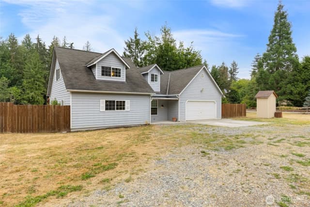 Property photo for 91 Loafer Lane, Port Angeles