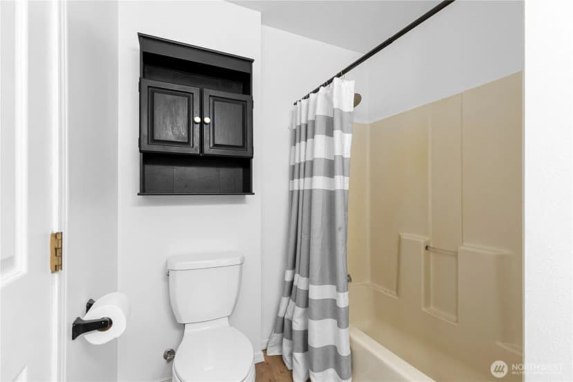 Property photo for 91 Loafer Lane, Port Angeles photo 22