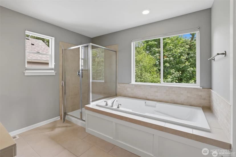 Property photo for 15324 128th Avenue Ne, Woodinville photo 23
