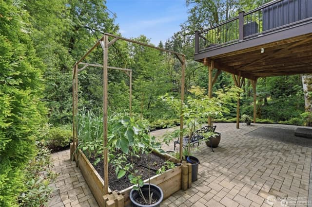 Property photo for 15324 128th Avenue Ne, Woodinville photo 4