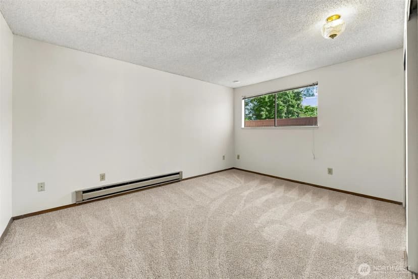 Property photo for 22700 28th Avenue S #203, Des Moines photo 11