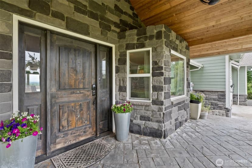 Property photo for 233 Devereese Road, Chehalis photo 6