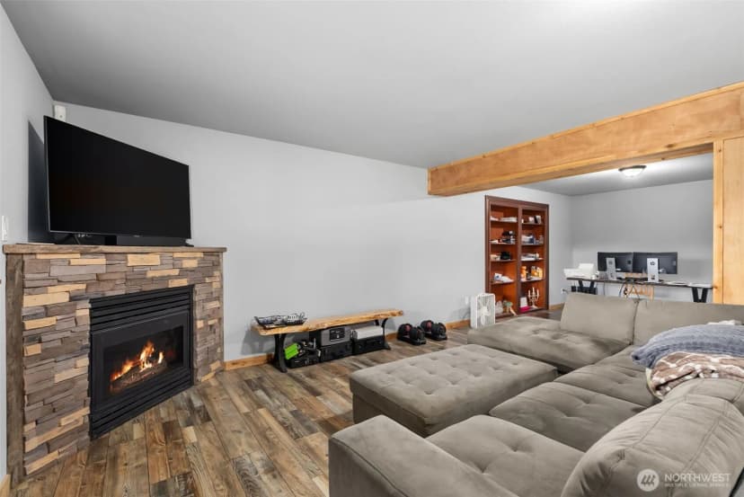 Property photo for 233 Devereese Road, Chehalis photo 32