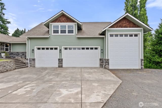 Property photo for 233 Devereese Road, Chehalis photo 3