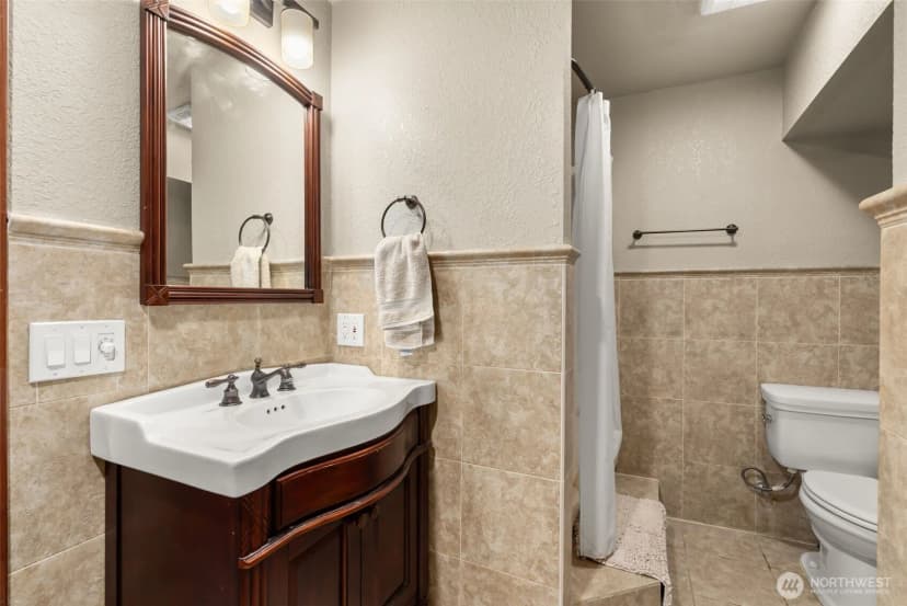 Property photo for 233 Devereese Road, Chehalis photo 36