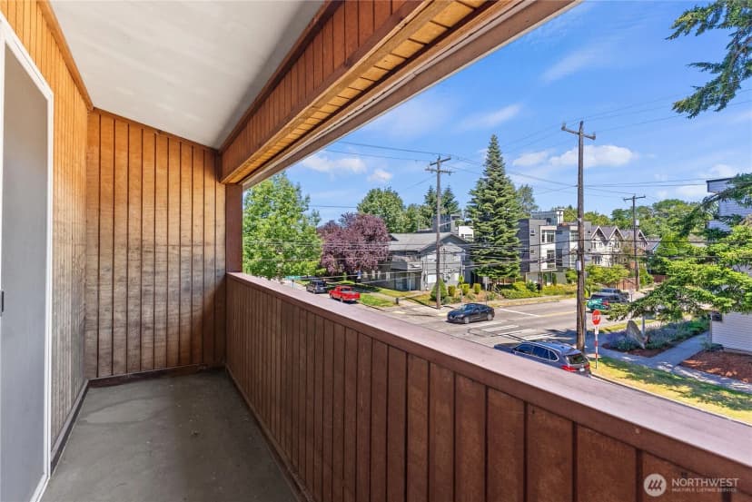 Property photo for 7703 11 Avenue Sw, Seattle photo 24