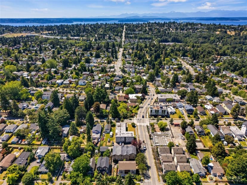 Property photo for 7703 11 Avenue Sw, Seattle photo 33
